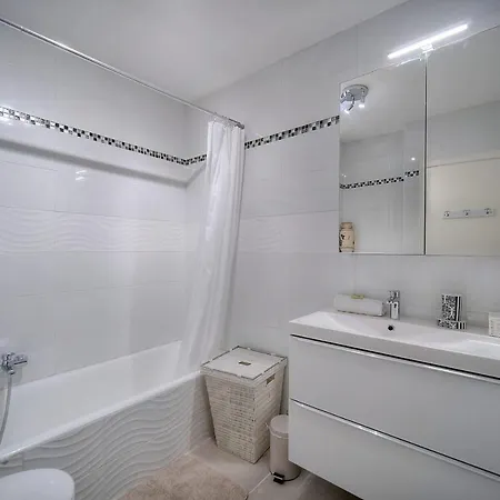 Immogroom - Terrace - Ideal Congress - Air Conditioner Apartment